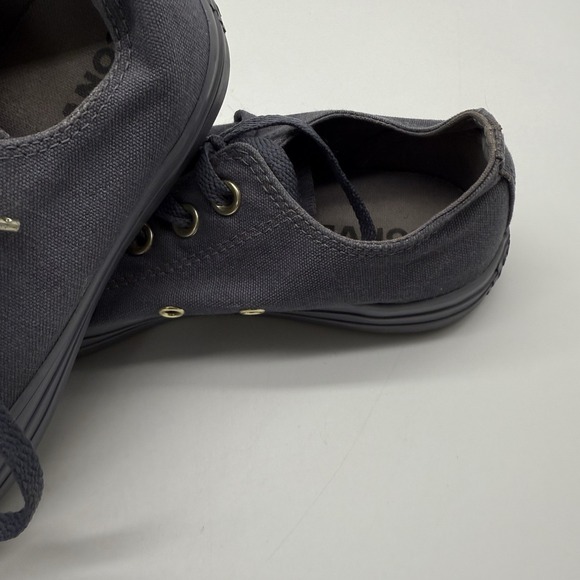 Converse All Star Chuck Taylor Canvas Low Top Men/Women Causal Classic Sneaker 7 - Picture 10 of 13